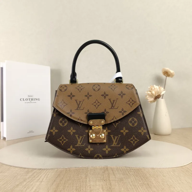 Louis Vuitton Crossbody Bag Tilsitt Monogram PVC Medium24 × 7 × 18 cm