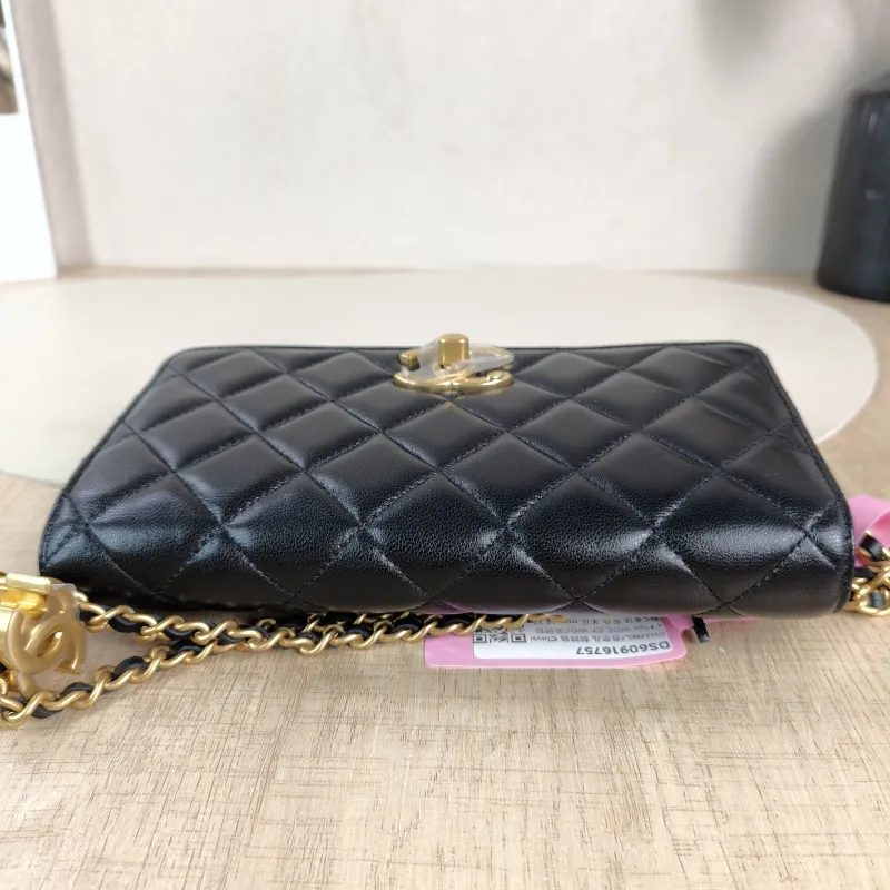 Chanel Crossbody Bag Classic Flap WOC CF WOCWOC Bag C Black Lambskin Mini 19.2 × 3.5 × 12.3 cm — detail view 4 of 12