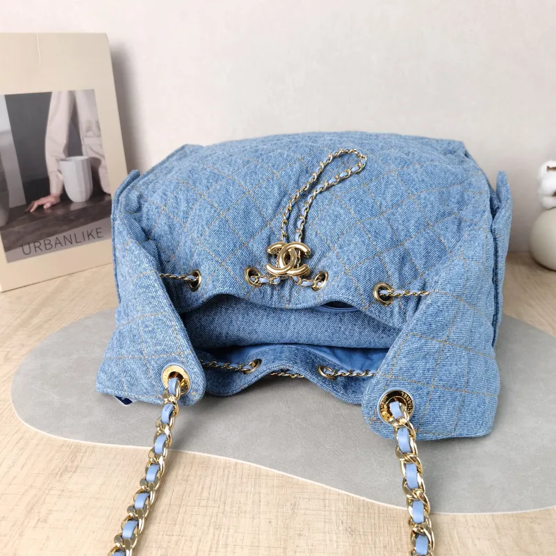 Chanel Shoulder Bag 25Bag Blue Medium 30 × 15 × 40 cm — detail view 12 of 14