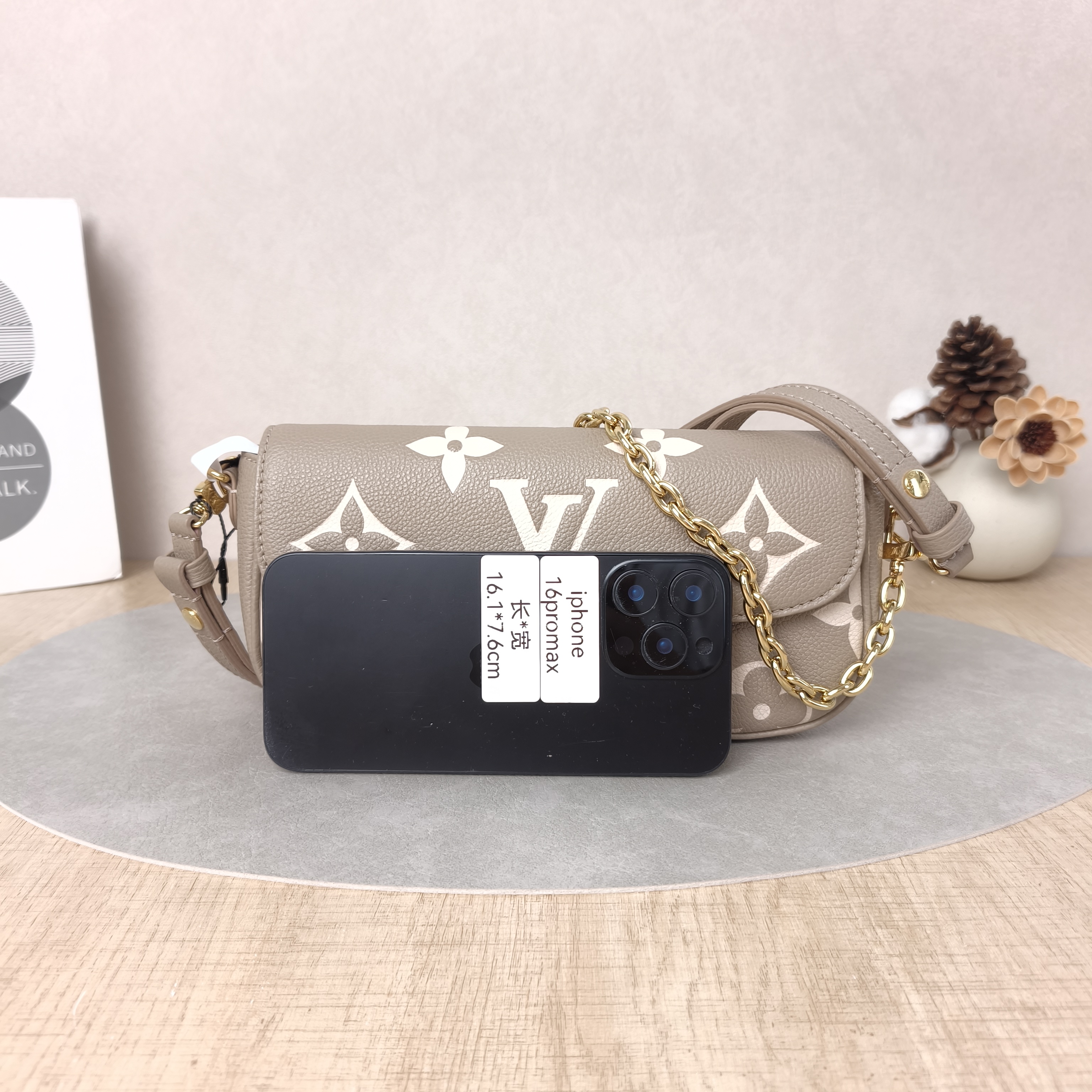 Louis Vuitton Crossbody Bag IVY Empreinte Embossed Calfskin Monogram Small23.5 × 4.3 × 12 cm — cover view 6 of 6