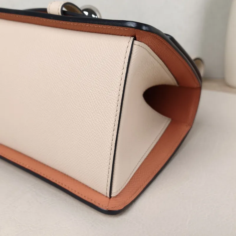 Moynat Top Handle Bag Madeleine Pink Calfskin One Size 17 × 12 × 14 cm — detail view 9 of 10