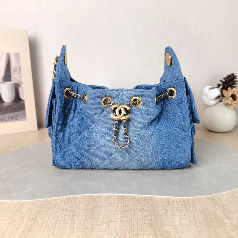 Chanel Crossbody Bag 25Bag Blue Mini 22 × 12.5 × 20 cm
