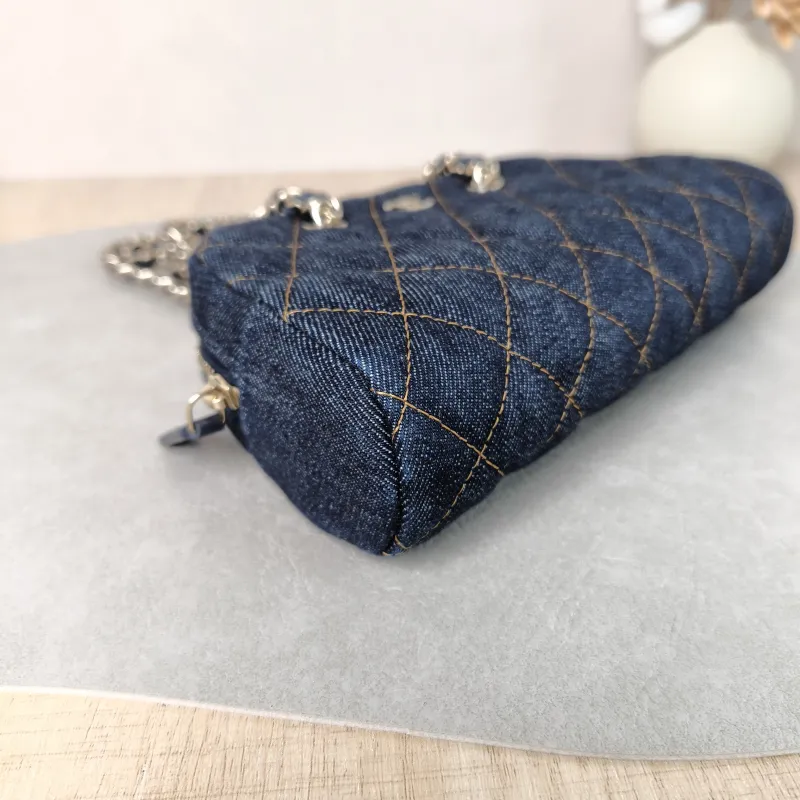 Chanel Shoulder Bag 26p Bowling Bag Navy One Size 20 × 5.5 × 12 cm — detail view 2 of 10