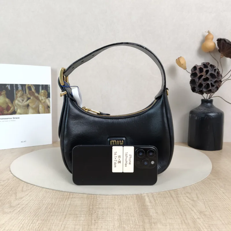 Miumiu Shoulder Bag Wander Hobo Black Calfskin Small20 × 6 × 17 cm — cover view 4 of 5