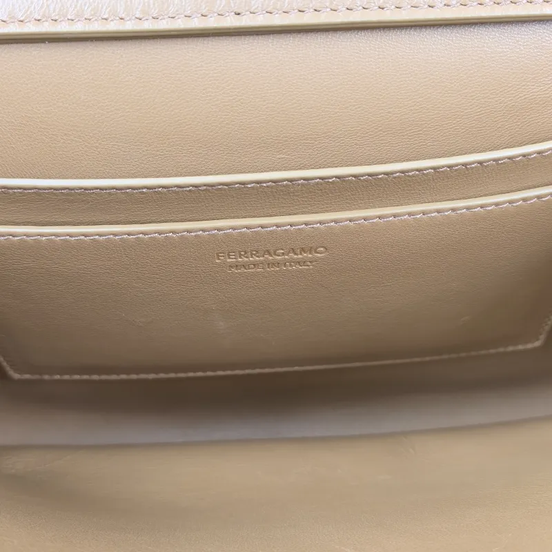 FERRAGAMO Top Handle Bag Tote Bag White Calfskin One Size33 × 15 × 23 cm — detail view 5 of 11