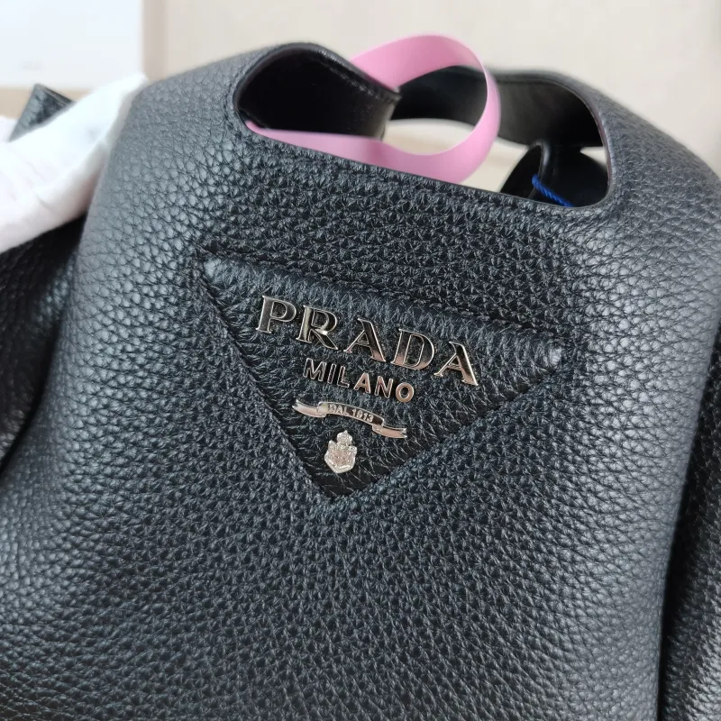 PRADA Shoulder Bag Black Calfskin Mini 18 × 9 × 16 cm — detail view 2 of 11