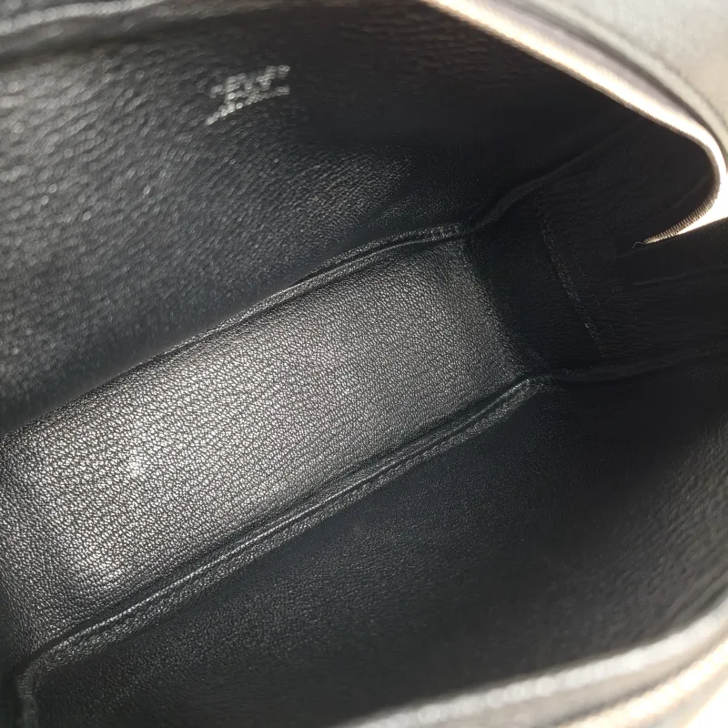 Hermès Top Handle Bag Plume 21 Black Lambskinmini21 × 8 × 15 cm — detail view 1 of 11