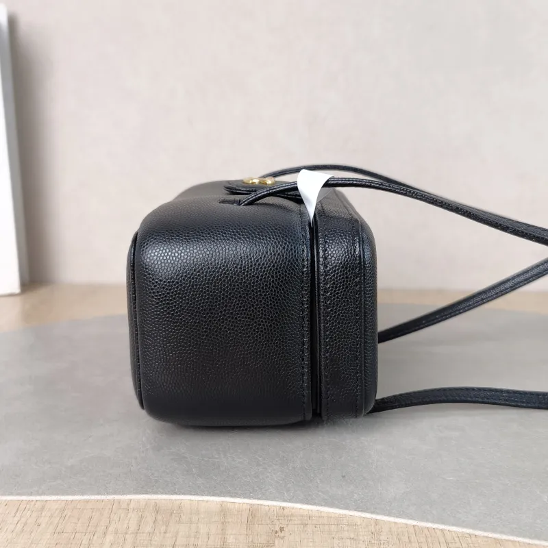 Chanel Shoulder Bag 26s preppy Shoulder Bag Black Grained Calfskin One Size 17 × 8 × 9.5 cm — detail view 6 of 10