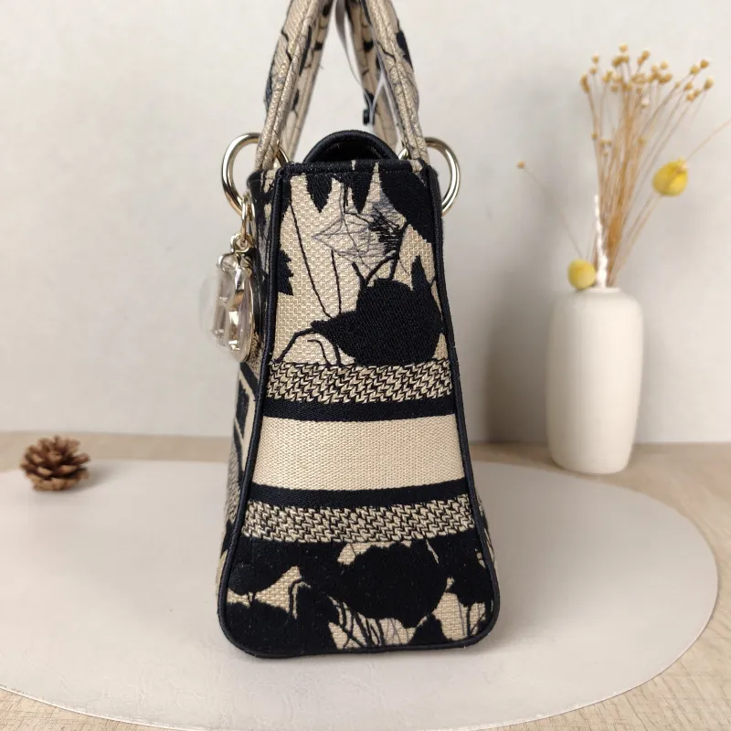 DIOR Top Handle Bag Lady Lady Dior Bag Beige Black Canvas Medium24 × 12 × 21 cm — detail view 3 of 14