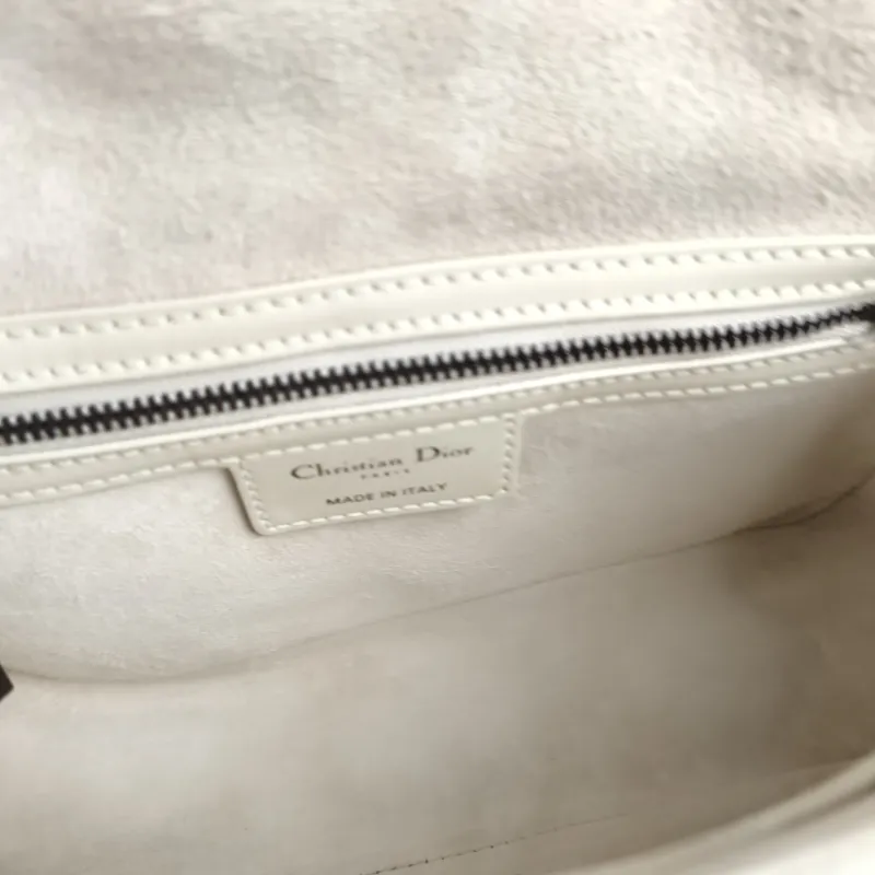 DIOR Crossbody Bag camp Messenger Bag White Calfskin Small 23 × 8 × 15 cm — detail view 1 of 11