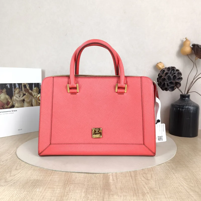 MCM Shoulder Bag Tote Bag Red Canvas 31 × 10 × 19 cm