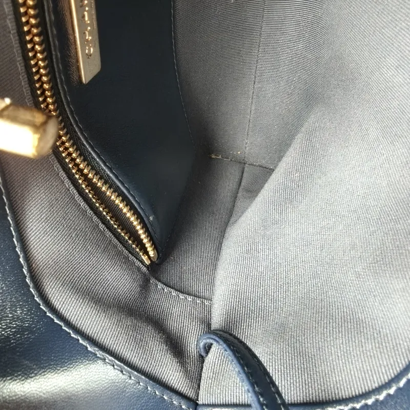 Chanel Crossbody Bag31Bag Navy Waxed Leathermini23 × 5.5 × 22 cm — detail view 1 of 16