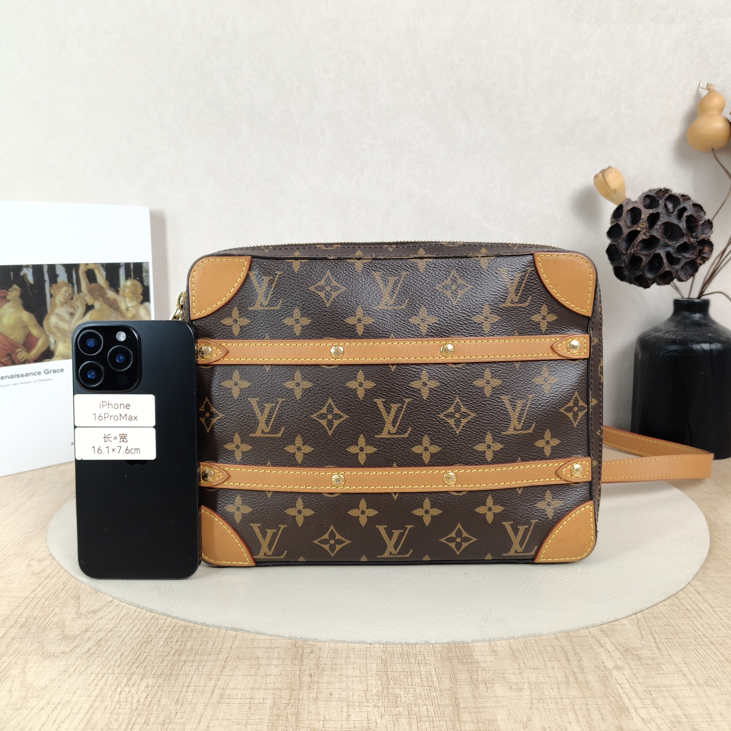 Louis Vuitton Crossbody Bag SOFT TRUNK Messenger Bag Monogram PVC Small26 × 4.5 × 21 cm — cover view 5 of 5