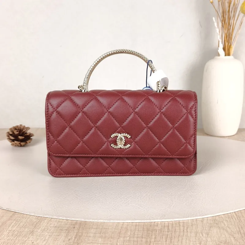 Chanel Crossbody Bag C woc Burgundy Lambskinmini19.2 × 3.5 × 12.3 cm