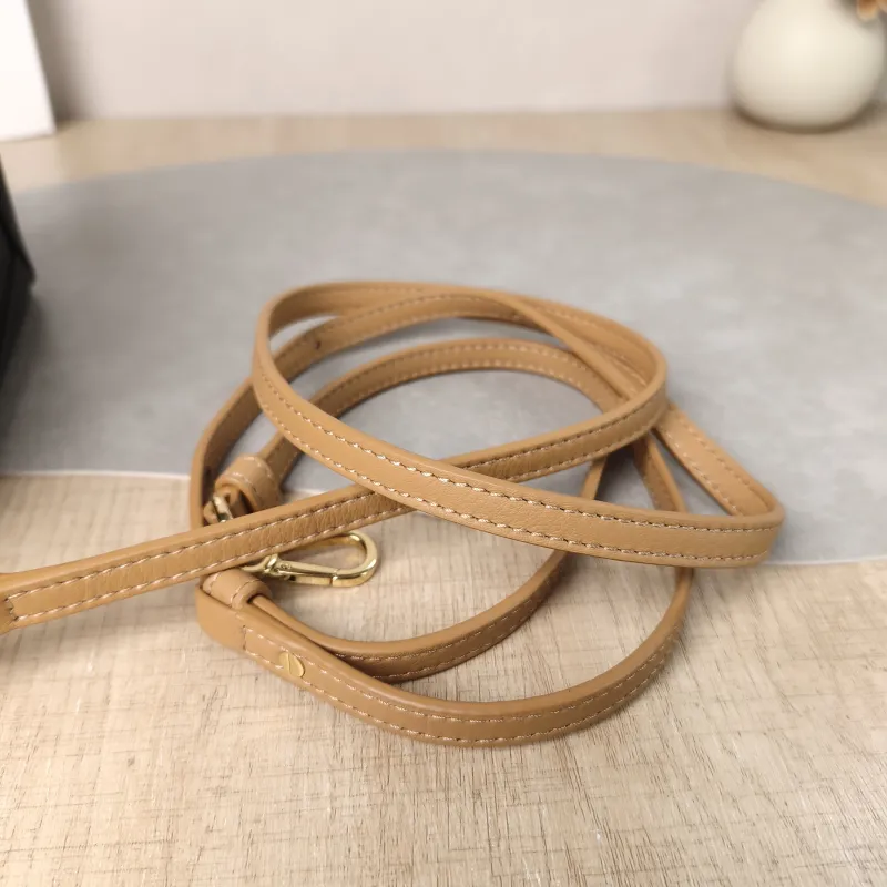 LOEWE Crossbody Bag Puzzle Black Brown Calfskin Mini 18 × 8 × 12.5 cm — detail view 5 of 11