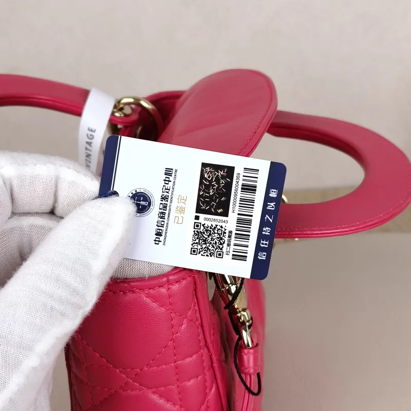 DIOR Lady Lady Dior Bag mini Pink Lambskin · Shoulder Strap Dust Bag · 17 × 7 × 15 cm — detail view 8 of 10