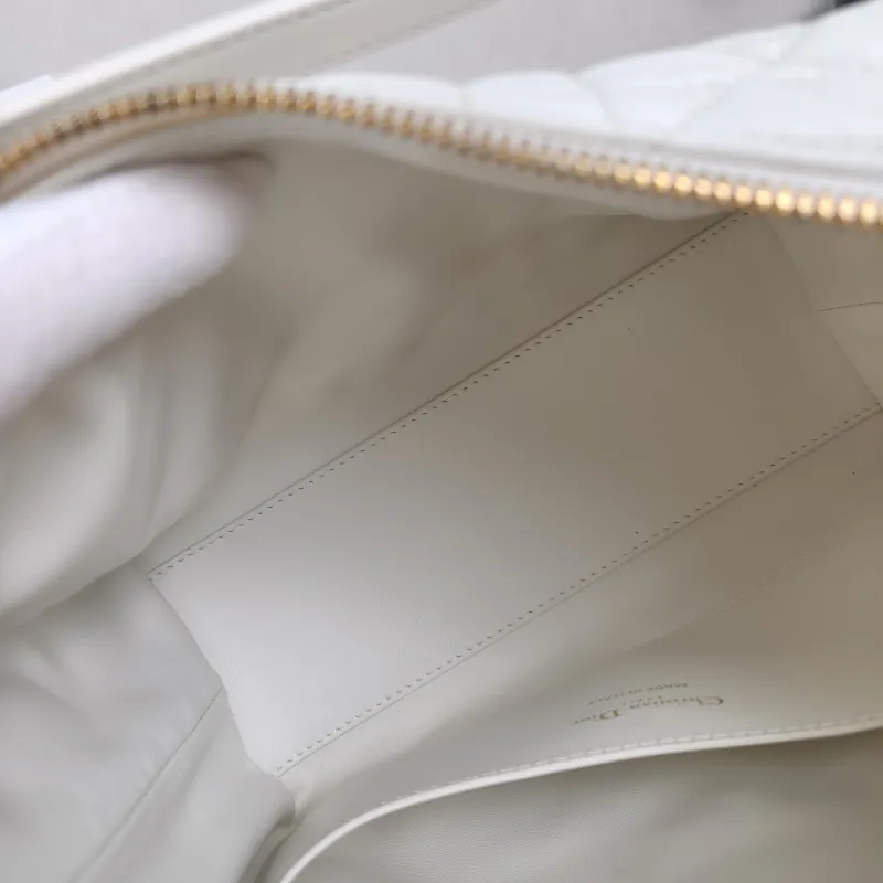DIOR Crossbody Bag D-Dream White Lambskin Medium 28 × 10 × 16 cm — detail view 10 of 10