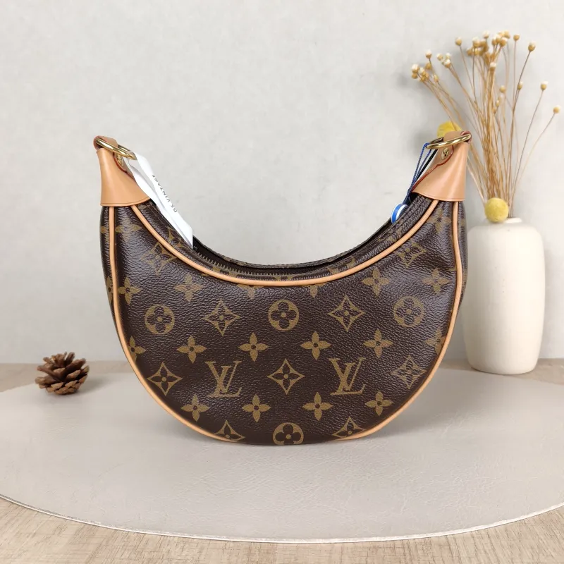Louis Vuitton Crossbody Bag Loop Monogram PVC Small 23 × 6 × 13 cm — cover view 2 of 6