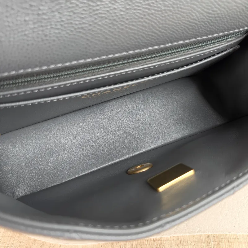Chanel Crossbody Bag 25b mini Grey Grained Calfskin One Size 20 × 6 × 12 cm — detail view 14 of 14