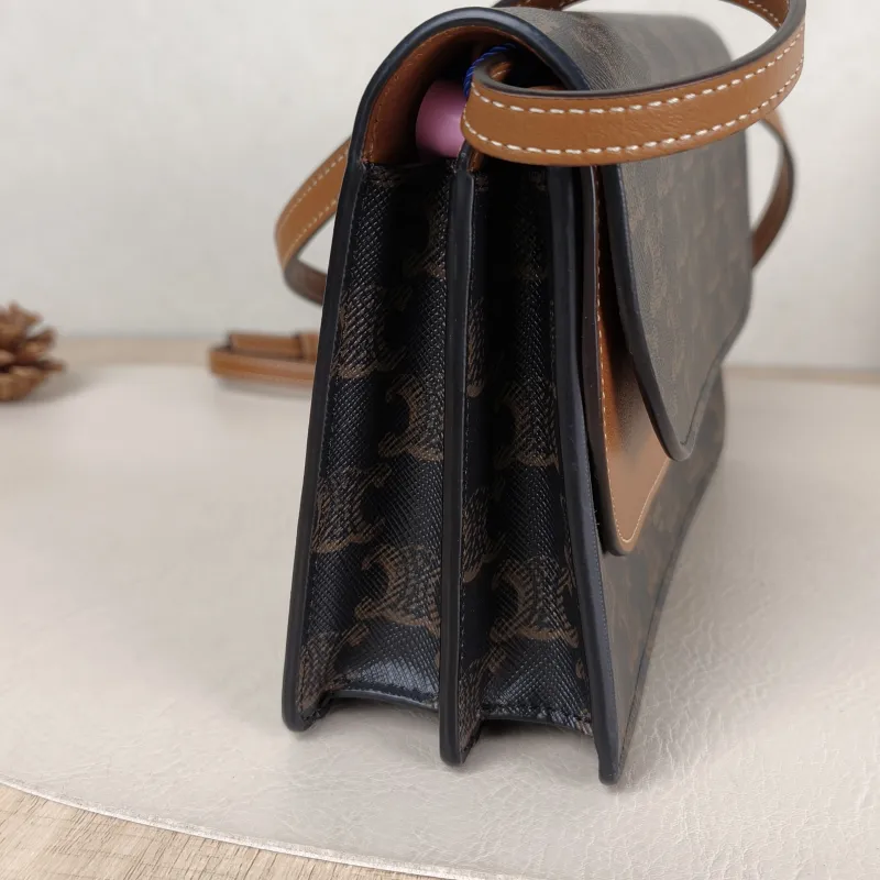 CELINE Crossbody Bag TRIOMPHE Clutchwoc Monogram PVC 20 × 6 × 12 cm — detail view 1 of 11