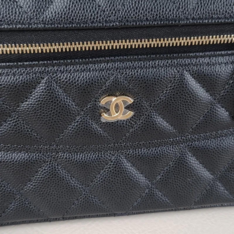 Chanel Top Handle Bag lp Black Grained Calfskin One Size19.5 × 5 × 17 cm — detail view 5 of 17