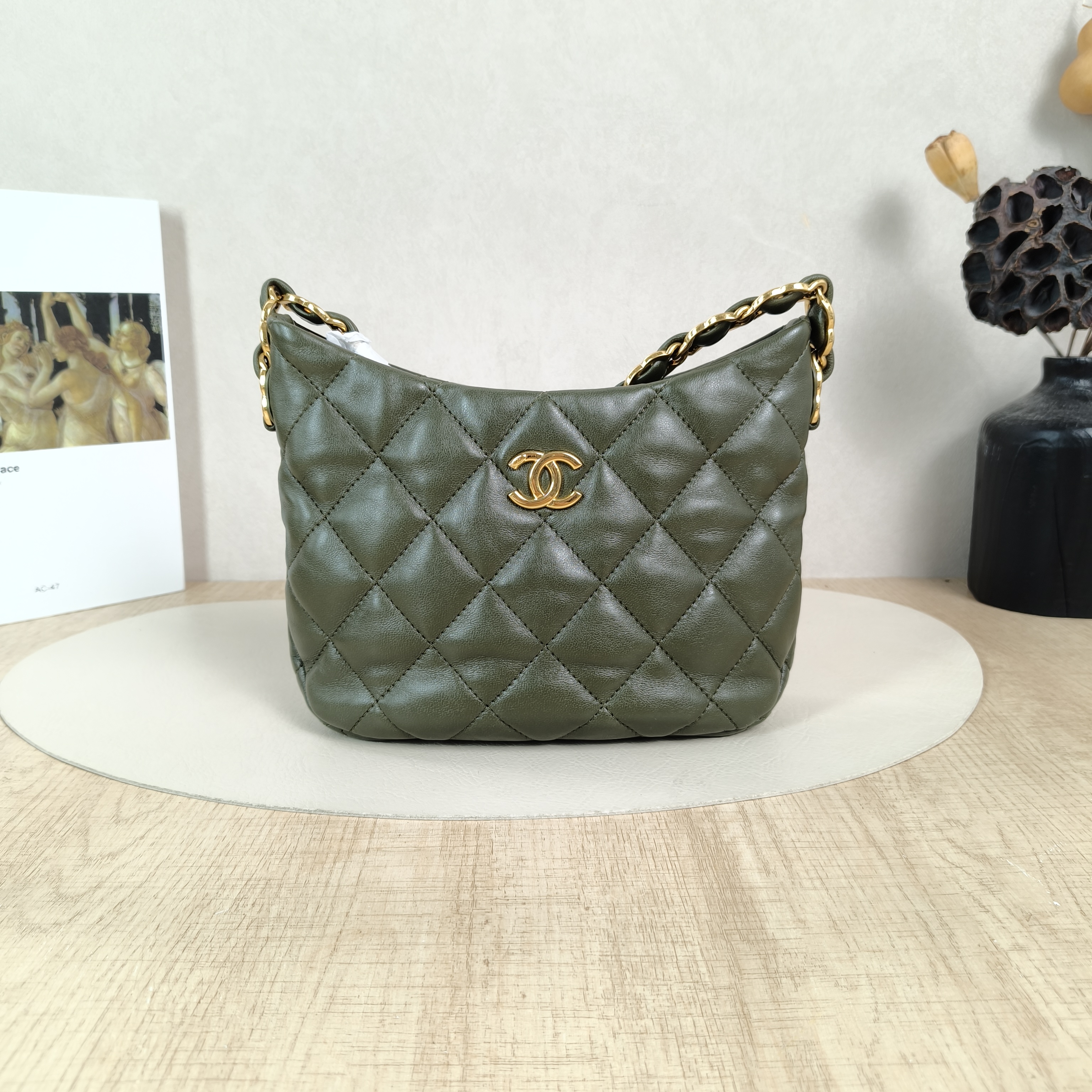 Chanel Shoulder Bag22k hobo Green Waxed Leather One Size24 × 6 × 15 cm