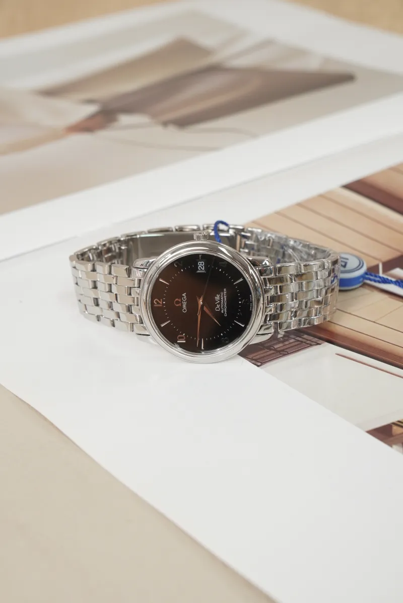 OMEGA Watch 35㎜ — cover view 2 of 7