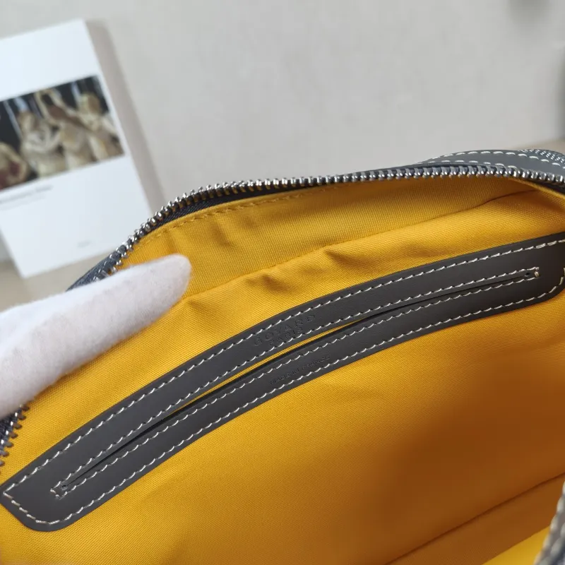 GOYARD Crossbody Bag Cap Vert Camera Bag Grey PVC Small 22 × 6.5 × 13 cm — detail view 1 of 10