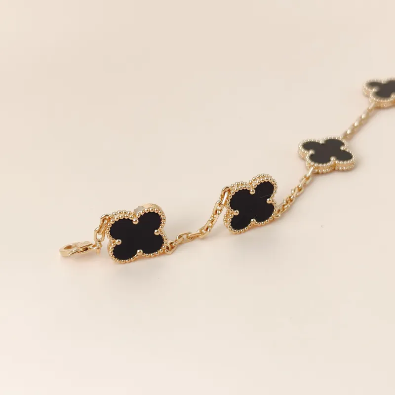 Van Cleef & Arpels Bracelet Alhambra Alhambra Collection Five-Motif Bracelet 18KY ellow Gold Vintage Small 19cm โ cover view 5 of 11
