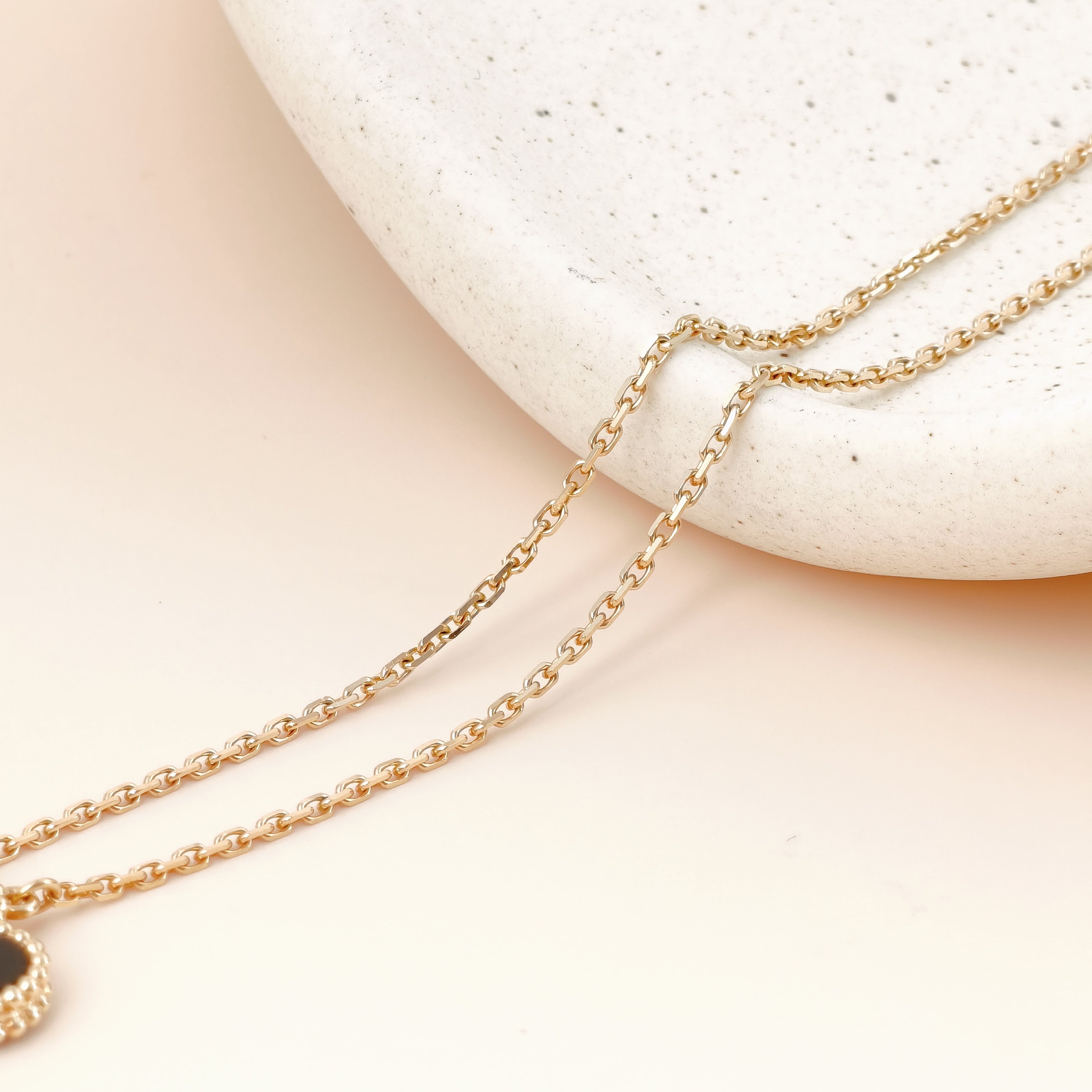 Van Cleef & Arpels Necklace Alhambra Alhambra Collection Necklace 18KY ellow Gold Vintage Small42cm — cover view 9 of 12