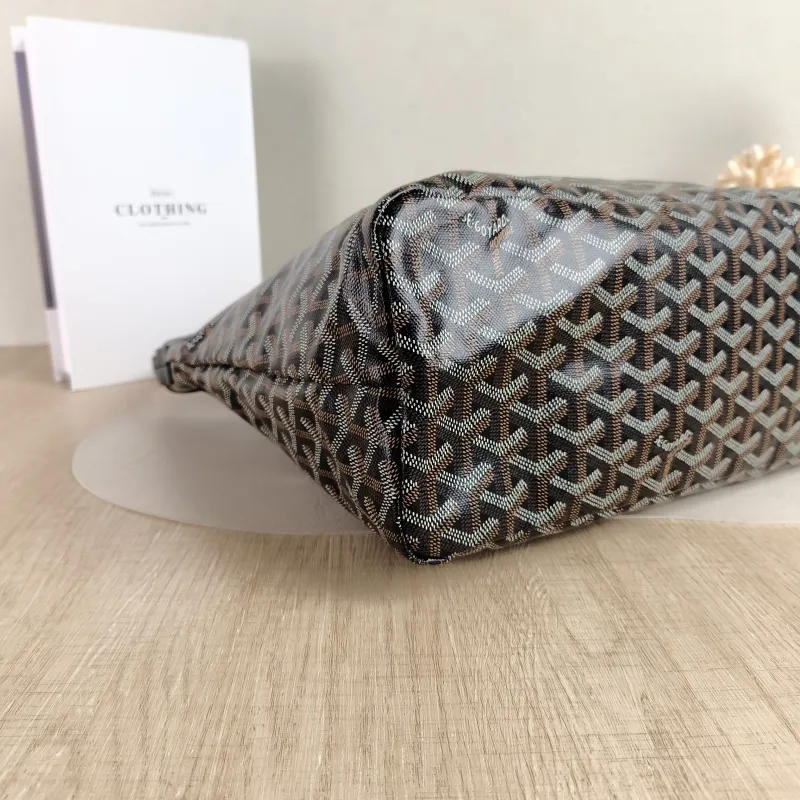 GOYARD Shoulder Bag Boheme Hobo​ Black ine Canvas Small 43 × 14 × 27 cm — detail view 10 of 10