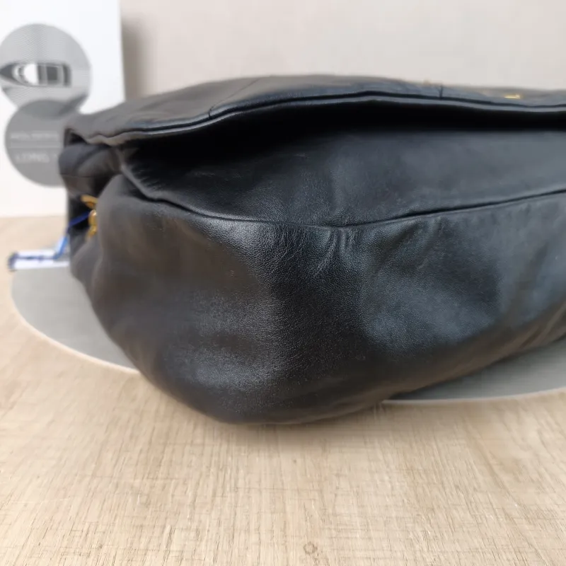 SAINT LAURENT Crossbody Bag Jamie 4.3 Chain Bag Black SL ambskin Large43 × 9 × 29 cm — detail view 3 of 16