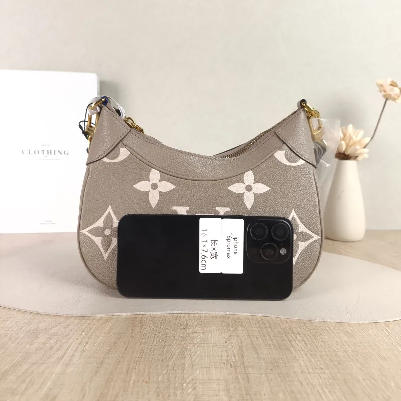 Louis Vuitton Shoulder Bag Bagatelle Monogram Empreinte Embossed Calfskin Small 24 × 7 × 18 cm — cover view 5 of 6