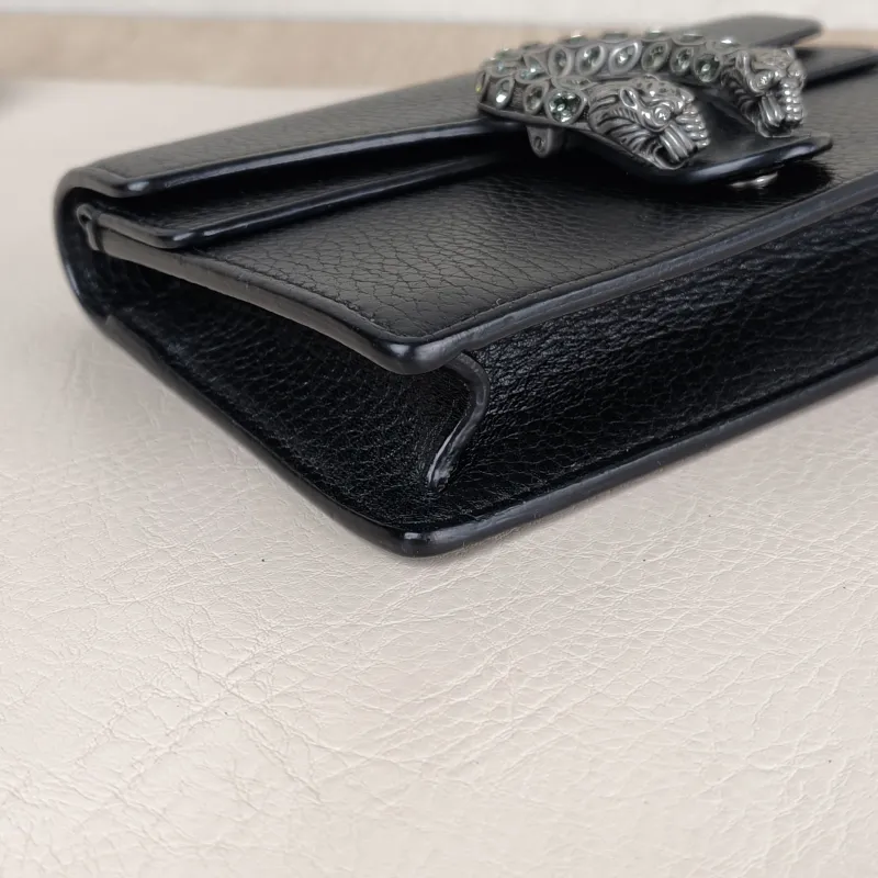 GUCCI Crossbody Bag Dionysus Black Calfskin Mini 16.5 × 4.5 × 10 cm — detail view 6 of 13