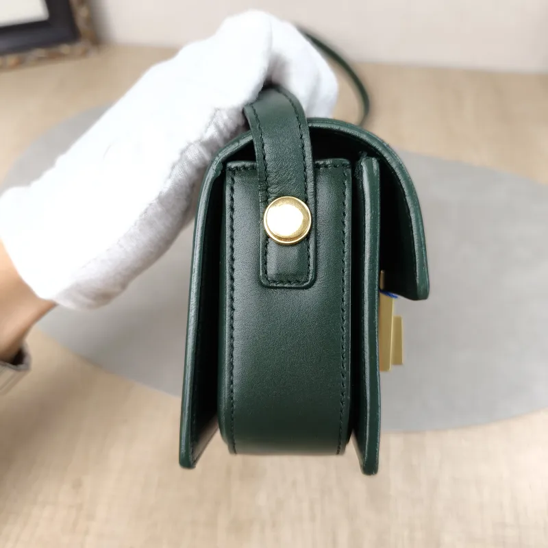 SAINT LAURENT Shoulder Bag Shoulder Bag Green Calfskin16.5 × 5 × 8.5 cm — detail view 17 of 17