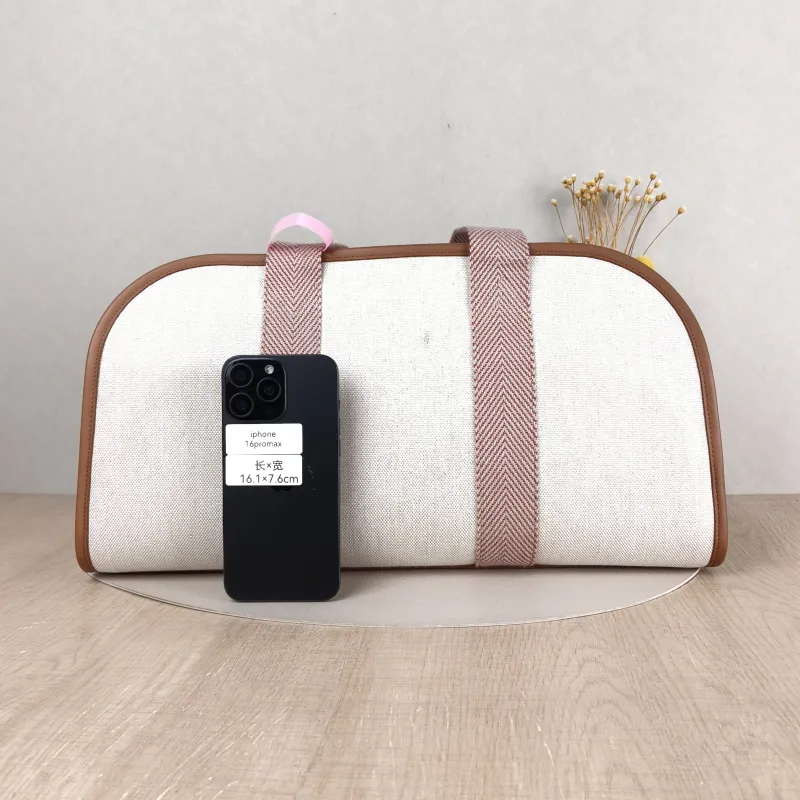 Loro Piana Shoulder Bag Shoulder Bag White Canvas One Size 45 × 17 × 24 cm — cover view 2 of 5