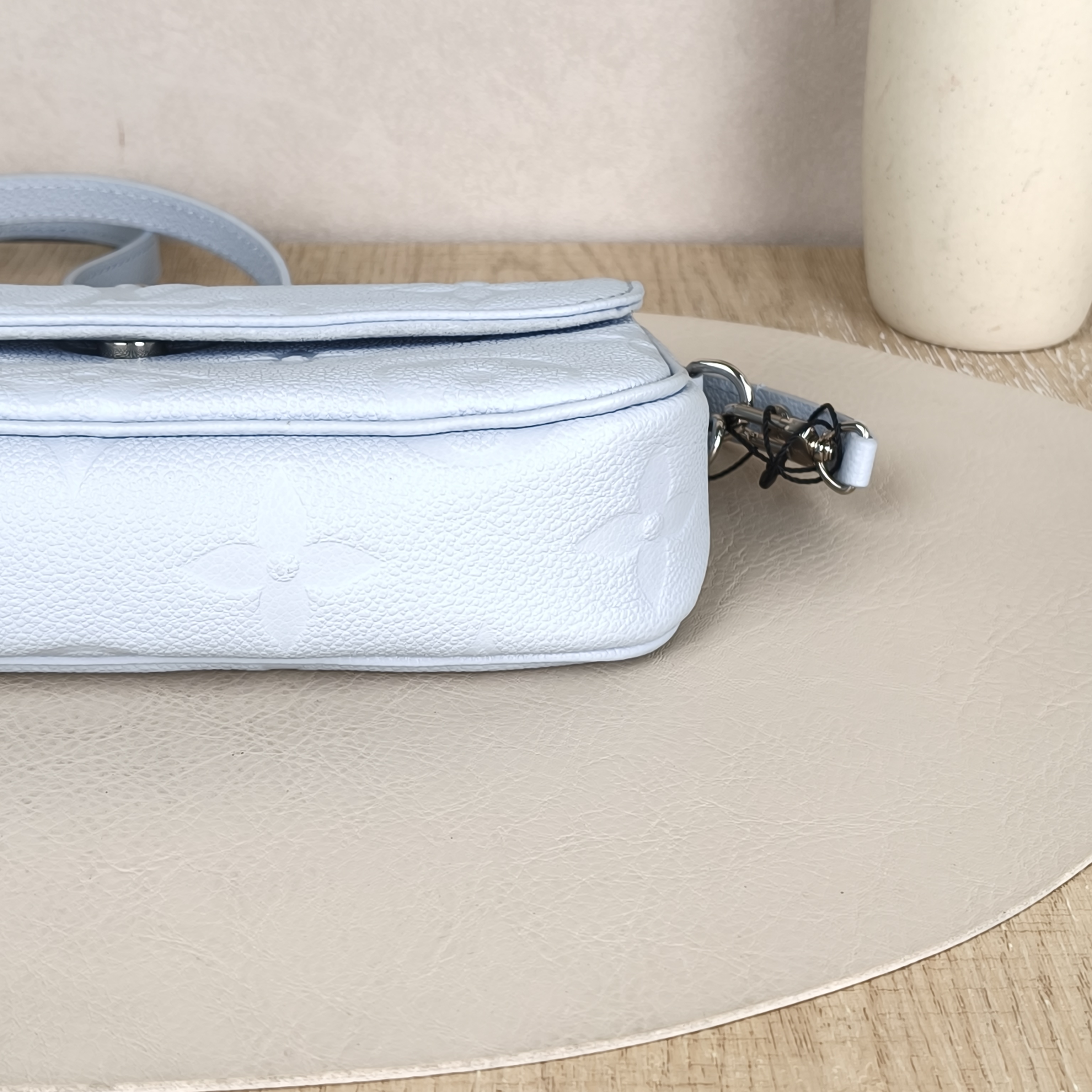 Louis Vuitton Crossbody Bag IVY Blue Monogram Empreinte Embossed Calfskin Small23.5 × 4.3 × 12 cm — cover view 5 of 9