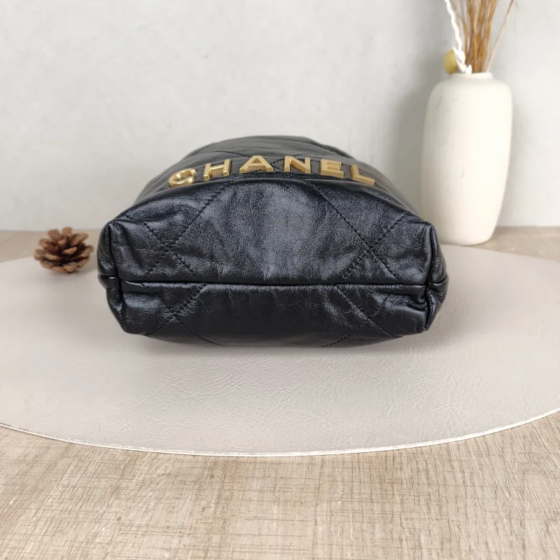 Chanel Shoulder Bag 22Bag Black CC alfskin Mini 20 × 6 × 19 cm — cover view 5 of 5