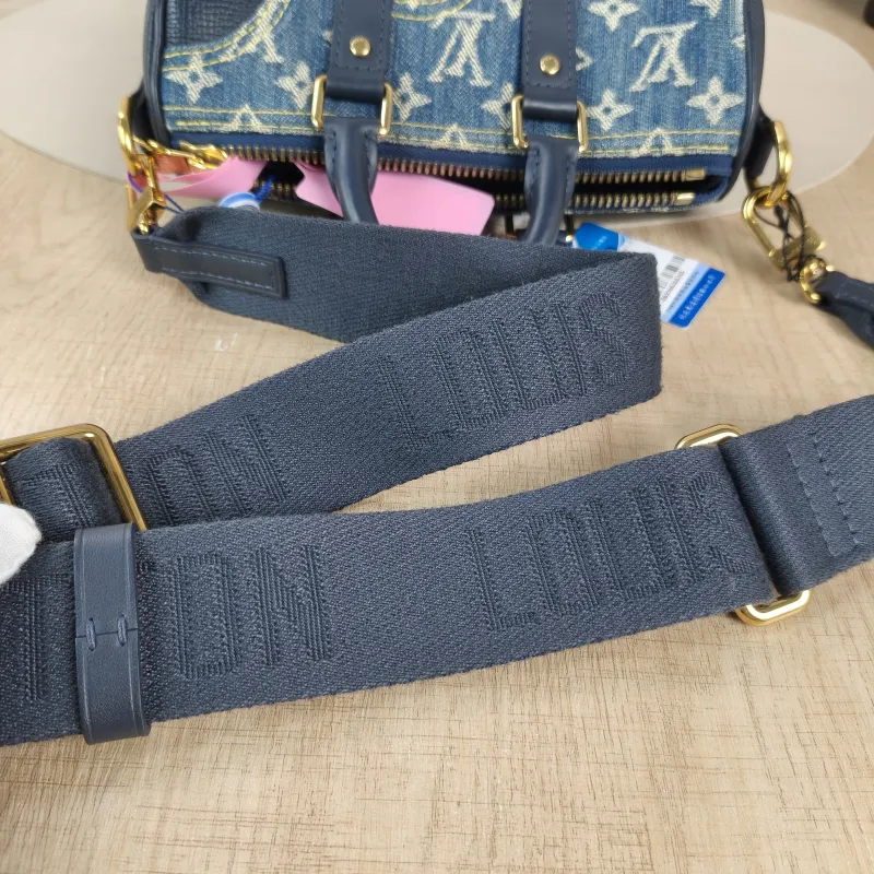 Louis Vuitton Crossbody Bag Keepall XS Nigo · Calfskinmini21 × 9 × 12 cm — detail view 3 of 12