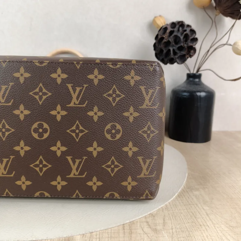Louis Vuitton Top Handle Bag GRAND PALAIS Monogram PVC Medium34 × 15 × 24 cm — detail view 12 of 13