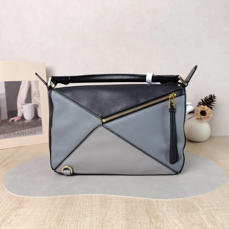 LOEWE Crossbody Bag Puzzle Colorblock Calfskin Medium 29 × 14 × 19.5 cm — cover view 3 of 6
