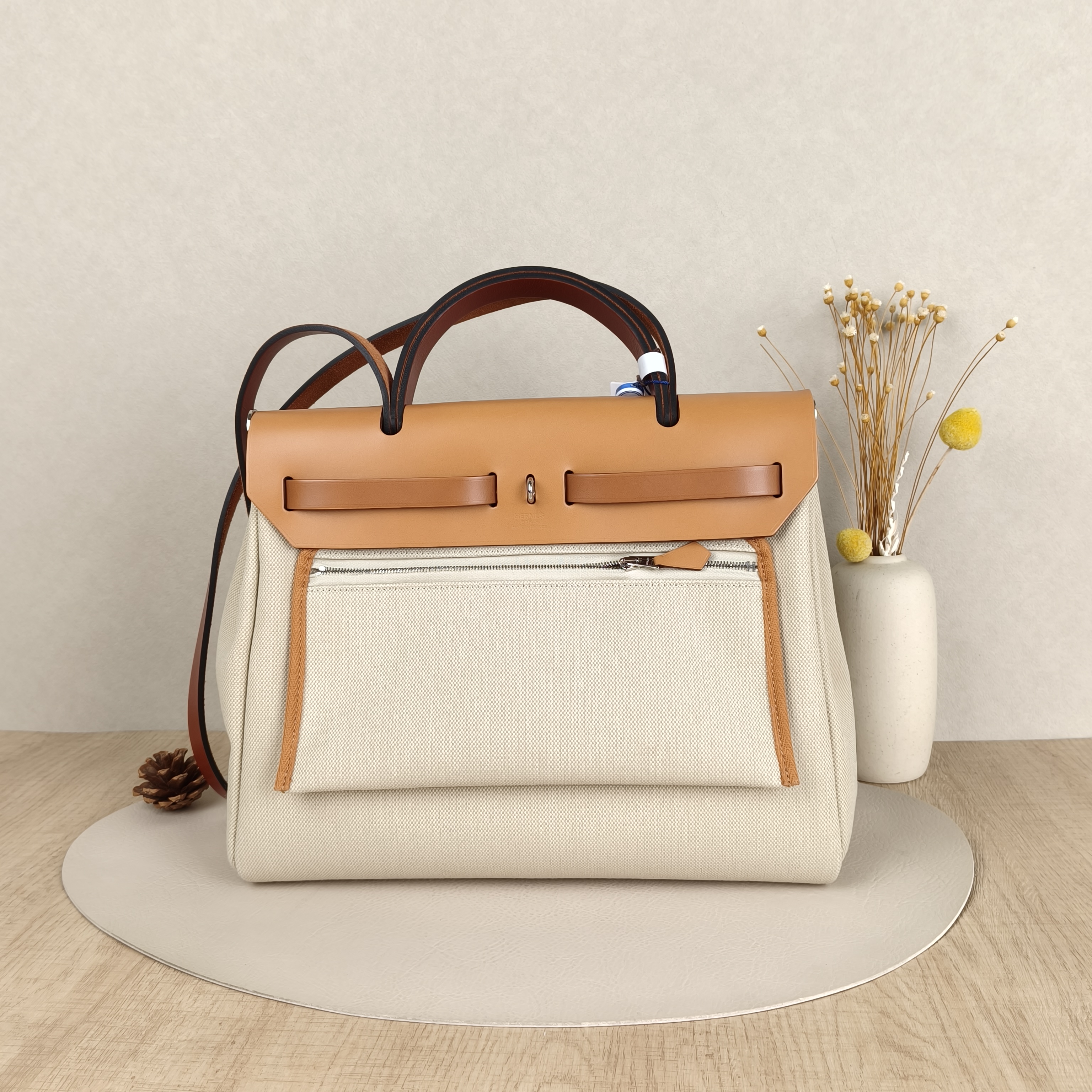 Hermès Shoulder Bag Herbag 31Beige Canvas31 × 10 × 25 cm — cover view 6 of 6