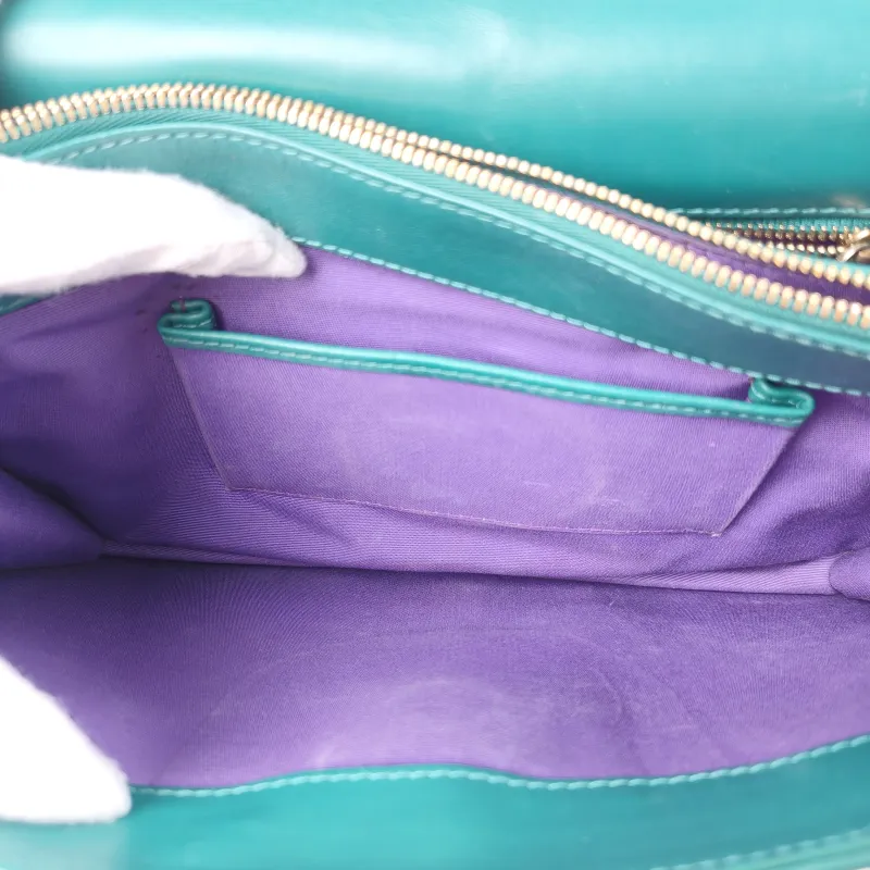 Bvlgari Crossbody Bag Serpenti Forever Collection Crossbody Bag Green Calfskin Medium 28 × 7.5 × 19 cm — detail view 8 of 14