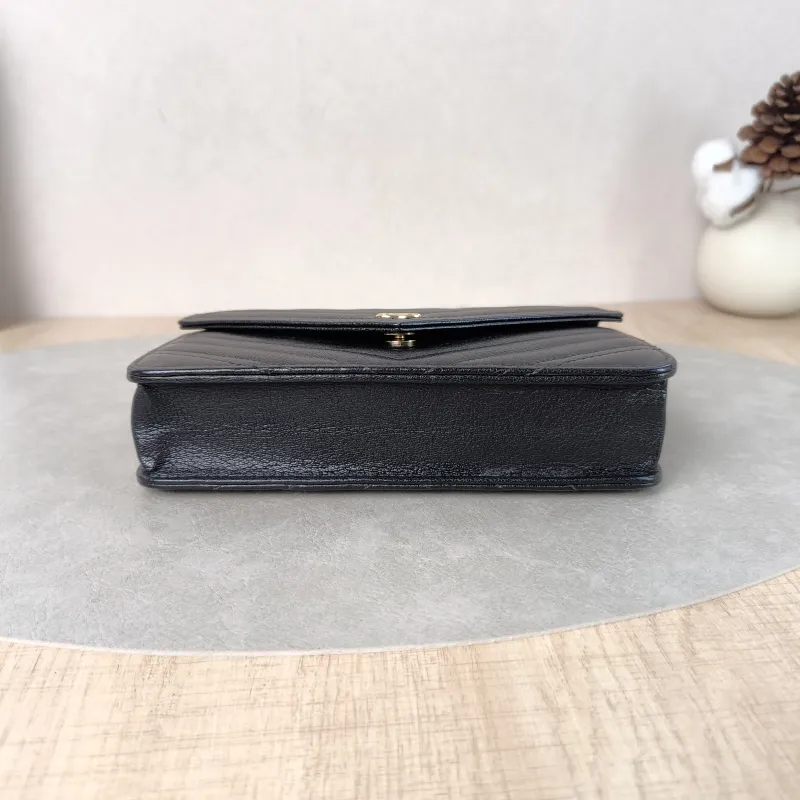 Chanel Crossbody Bag Classic Flap WOC CF WOCWOC Bag Black Calfskinmini19.2 × 3.5 × 12.3 cm — cover view 5 of 6