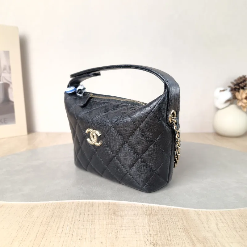 Chanel Crossbody Bag Gold-Tone Hardware Black Grained Calfskin 15.5 × 6 × 12.5 cm — cover view 3 of 5