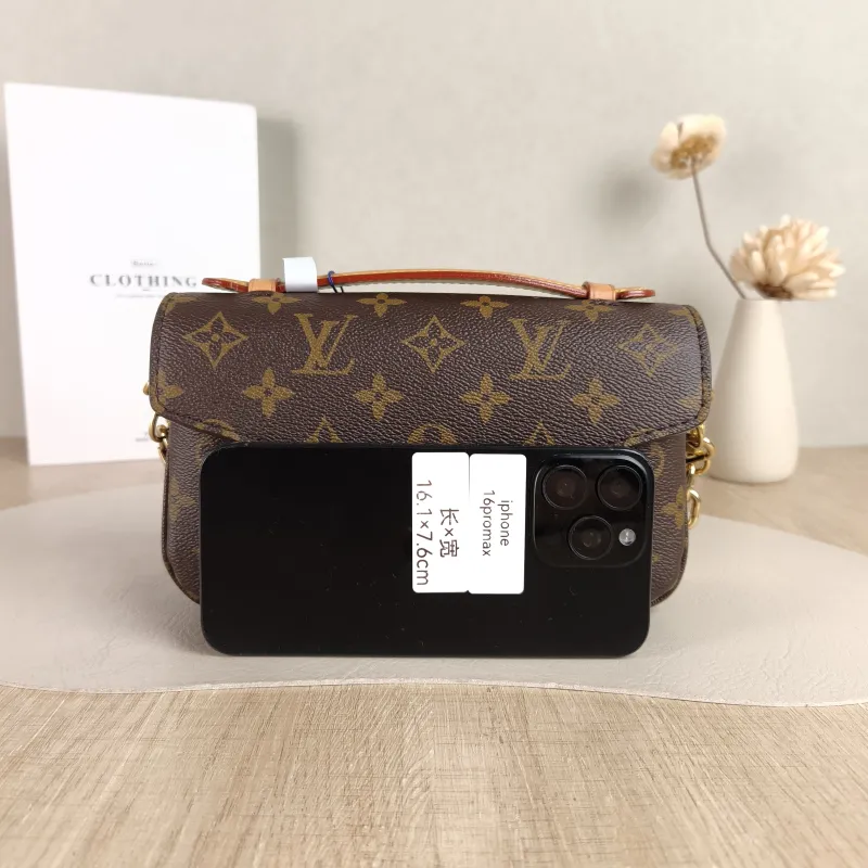 Louis Vuitton Crossbody Bag Pochette Métis East West Monogram PVC Small 21.5 × 6 × 13.5 cm — cover view 5 of 5