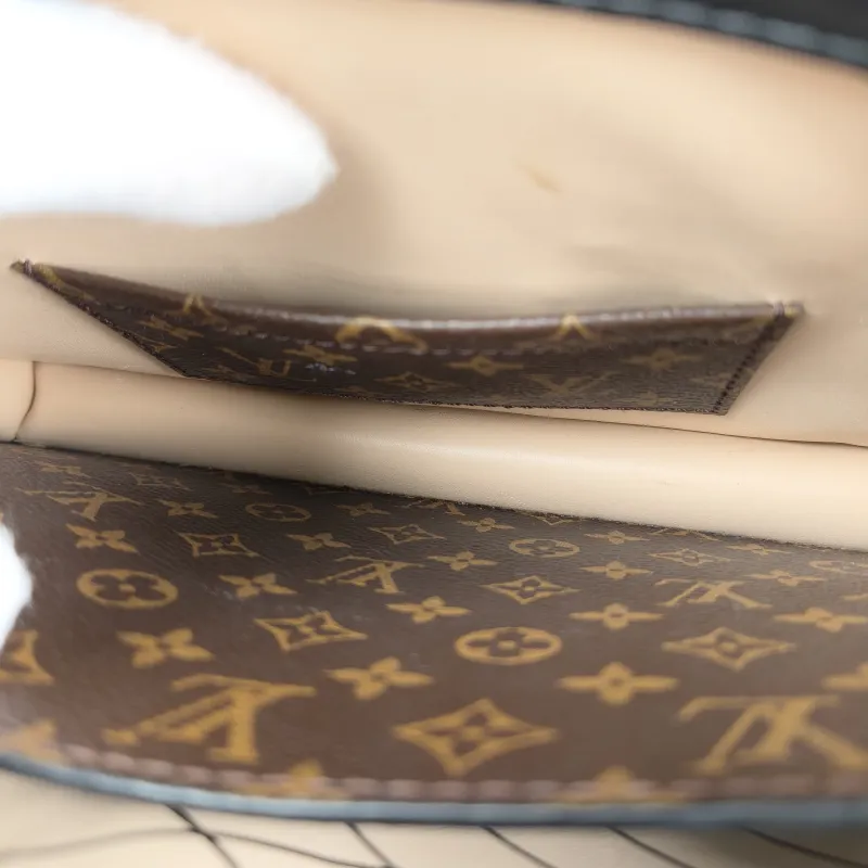 Louis Vuitton Crossbody Bag Trunk Clutch Box Monogram PV Cmini20 × 5.5 × 12 cm — detail view 4 of 13