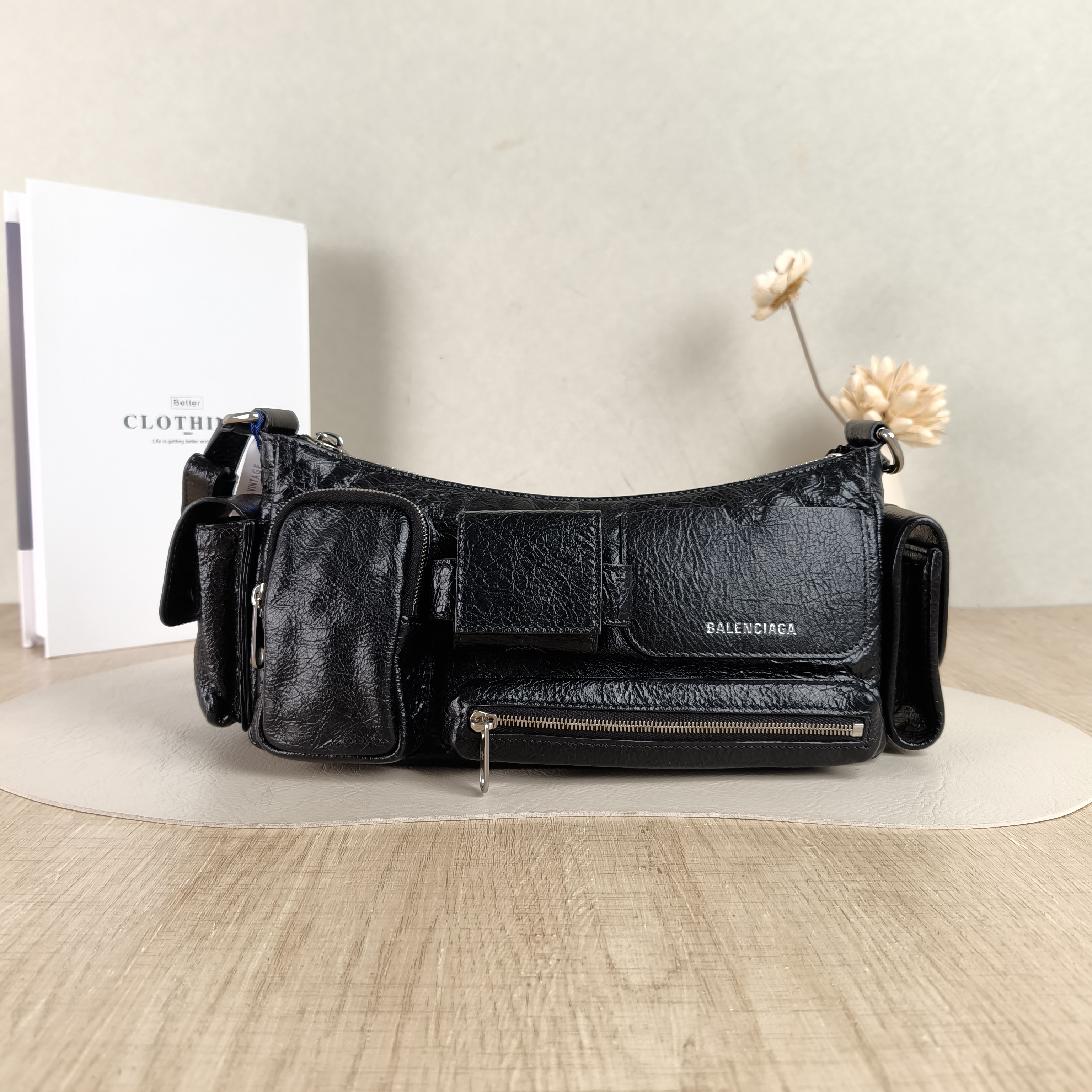 BALENCIAGA Shoulder Bag Superbusy Shoulder Bag Black Waxed Leatherxs Small35 × 11 × 12 cm