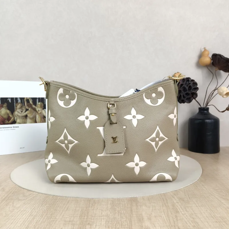 Louis Vuitton Crossbody Bag Carryall Calfskin Small29.5 × 12 × 24 cm