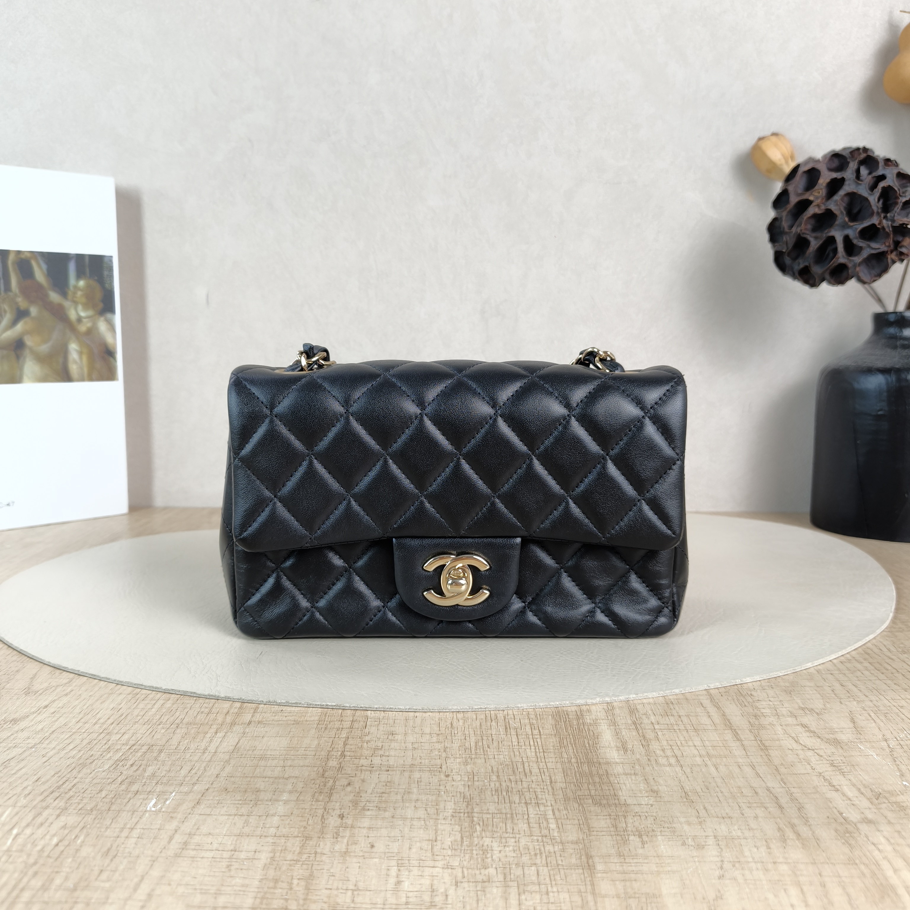 Chanel Crossbody Bag Classic Flap Large Mini CF Mini Black SL ambskin mini20 × 6 × 12 cm